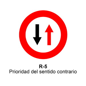 R-5 Prioridad en sentido contrario