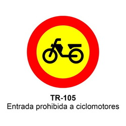 TR-105 Entrada prohibida a ciclomotores