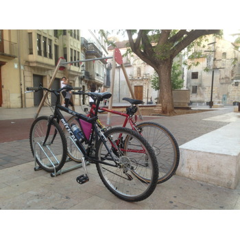 Aparcabicicletas económico sinfín de 2 plazas