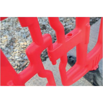 Valla plástico 2x1m Navigator roja