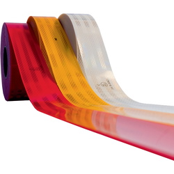Cintas adhesivas reflectantes para marcaje de vehículos  Cinta adhesiva reflectante 51mmx50m de marcado de vehículos para Superficies Rígidas V-23