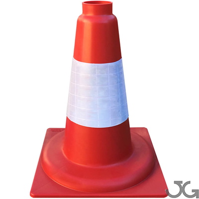 90414 Cono Rojo PP duro 30cm Cono señalización 1 pieza 30 cm de PP rojo con camisa Réflex de 10 cm. Peso: 0,25 kg. Base cono: 22x22 cm. Cumple la UNE EN 13422 Class R1B