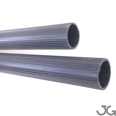 Tubo de encofrado estriado o picado pasamuros PVC (plástico) de 22mm de diámetro. Barra de diferentes longitudes. Fabricado en pvc marco blanco con aditivos master bach negro