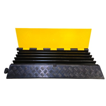 Protector pasacables 5 canales. 90x50x5,5cm