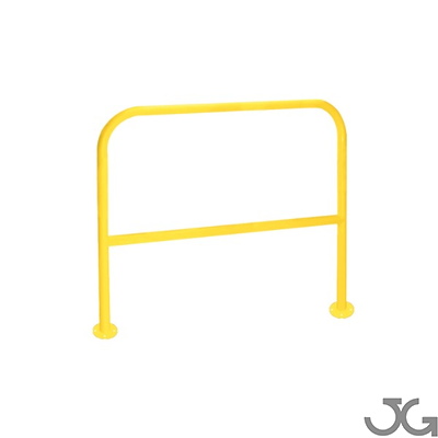 Barandilla metálica (fabricada en acero) o arco de protección con placa antiempotramiento para interior de recintos, lacado al horno en amarillo y franjas en vinilo negro. Diámetro: 76 mm. Bolardo protector de personas