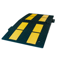 Reductores de velocidad Modelo EU 1070a Reductor de velocidad de caucho. 90x50x5cm